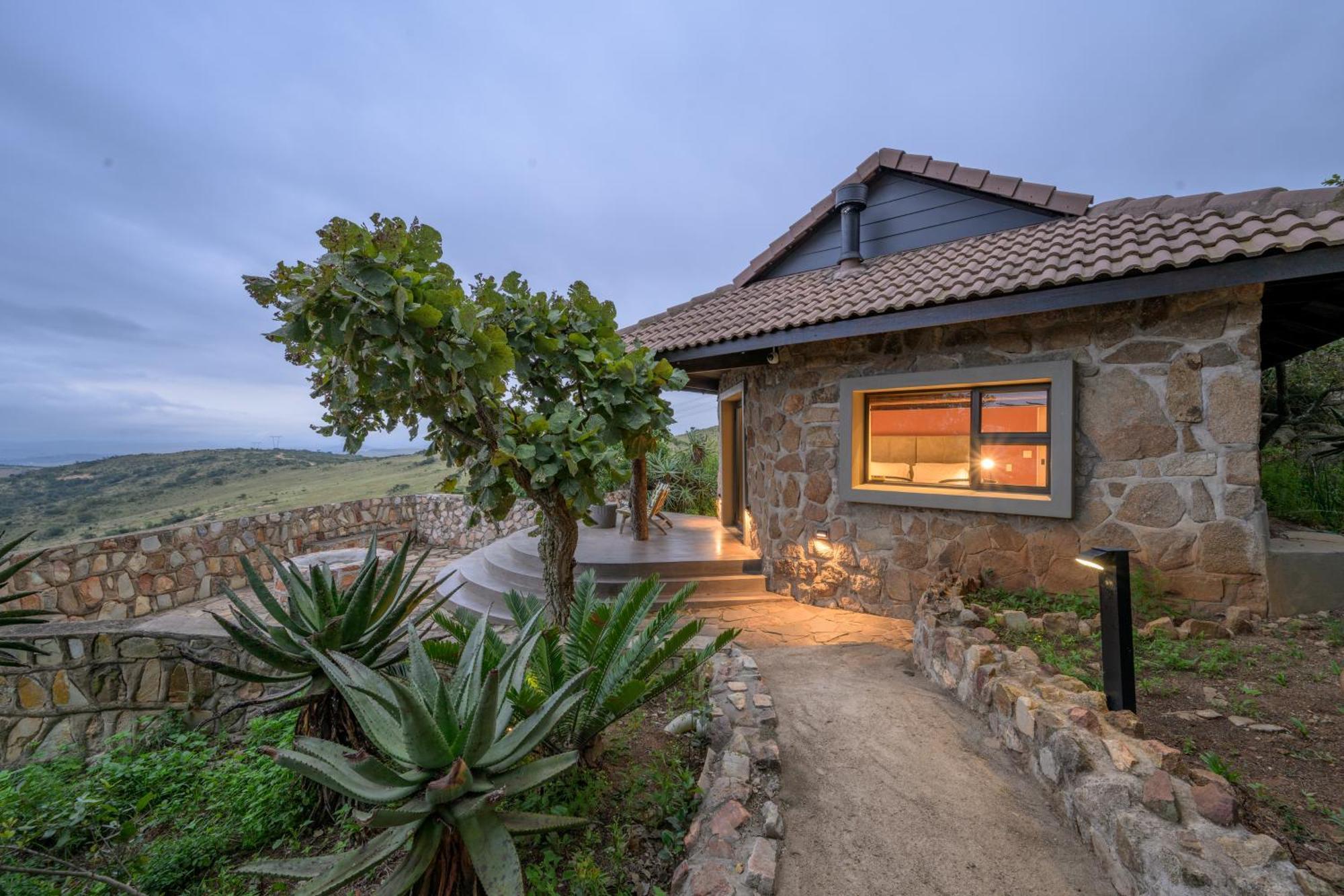 Zulu Rock Lodge - Babanango Game Reserve Ulundi Exterior foto
