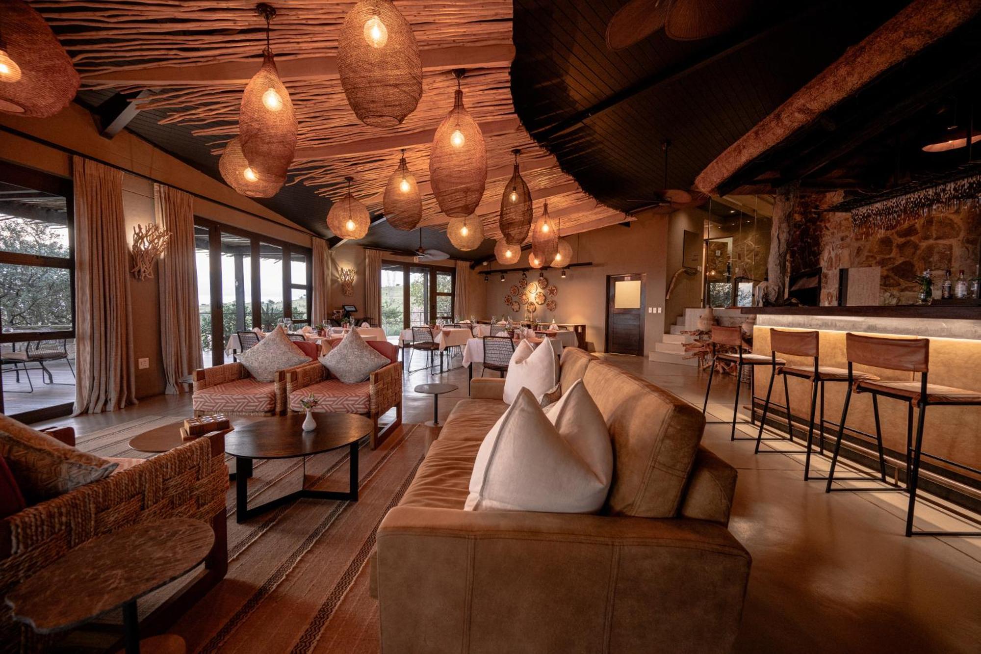 Zulu Rock Lodge - Babanango Game Reserve Ulundi Exterior foto
